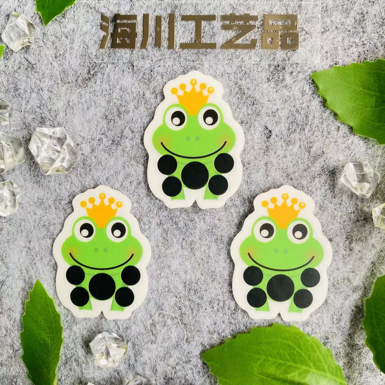 Factory wholesale baby cartoon animal forehead temperature paste temperature paste LCD temperature change forehead thermometer