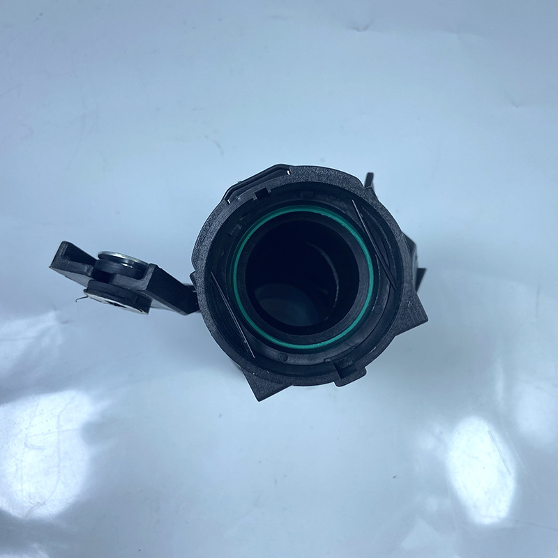 Factory supply 14460-BB31A suitable for Nissan turbocharged plastic pipe car water pipe