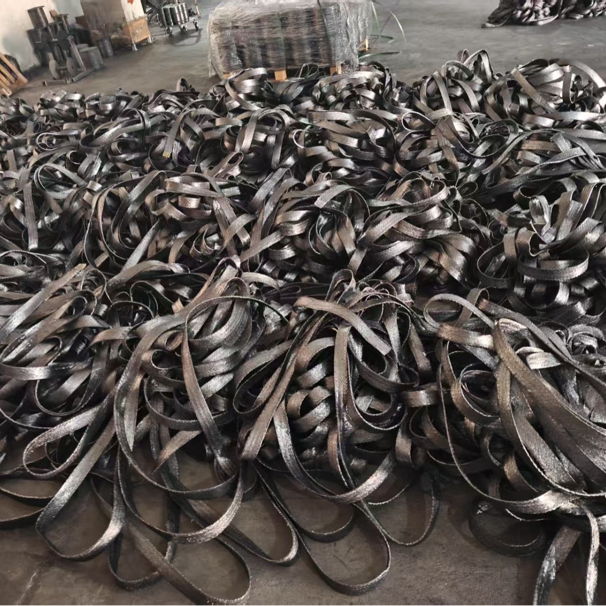 Graphite-Based Flexible Grounding Body Lightning Protection Engineering Resistance-Reducing Grounding Material Line Flexible Resistance-Reducing Grounding Line Graphite Flat Belt