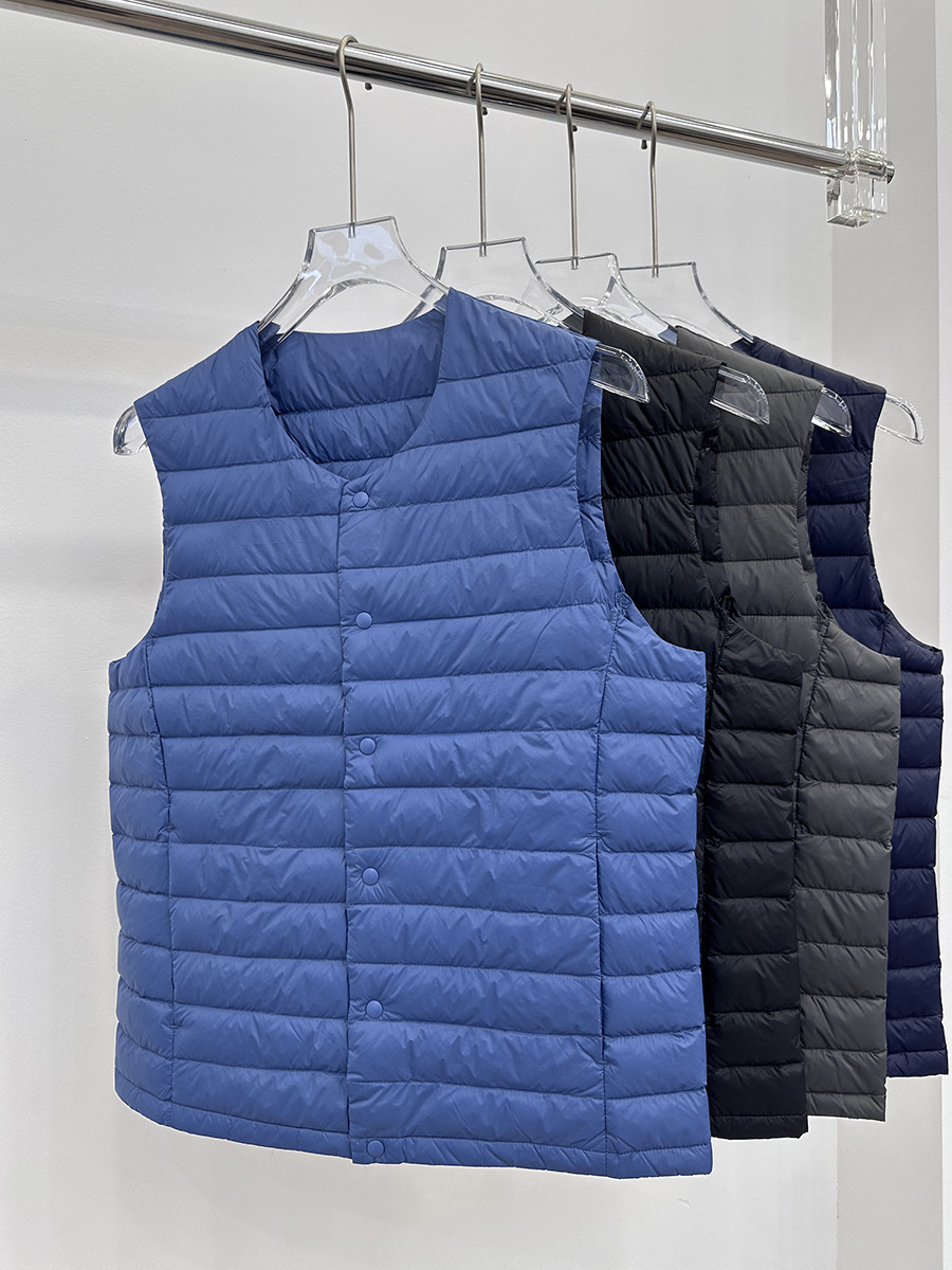 Lightweight down Vest for Men, 2025 Autumn and Winter Short Style, Lightweight and Warm Vest, Versatile Inner Wear Vest for Men, Winter Clothing