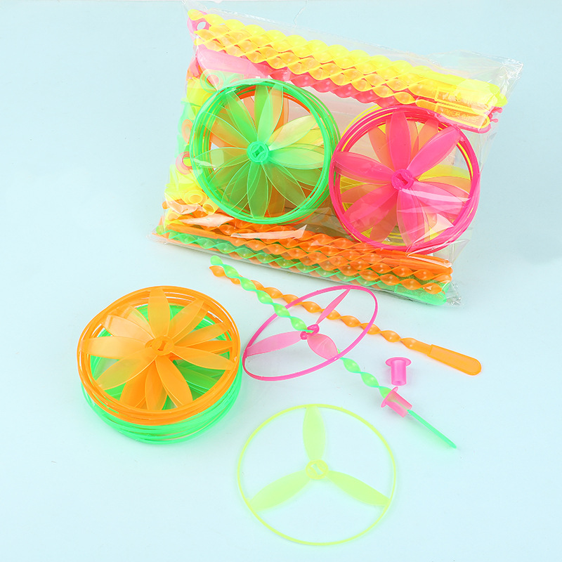 Medium-sized non-luminous flying sky fairy hand-pushed flying saucer nostalgic toys wholesale bamboo dragonfly stall push gifts
