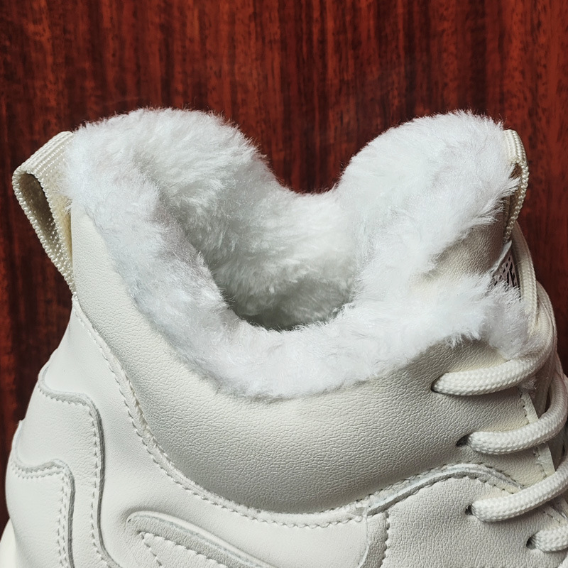 European station leather torre shoes women's 2024 new autumn and winter small thick bottom increased sports women's shoes winter fleece-lined