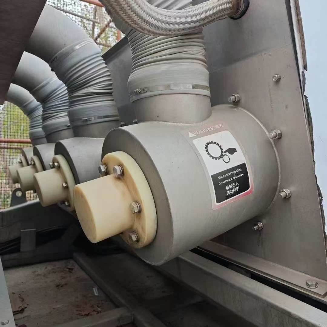 Kangtai 404 Screw-Type Sludge Dehydrator, 19-Year-Old Machine, the Price Does Not Match the Actual Product