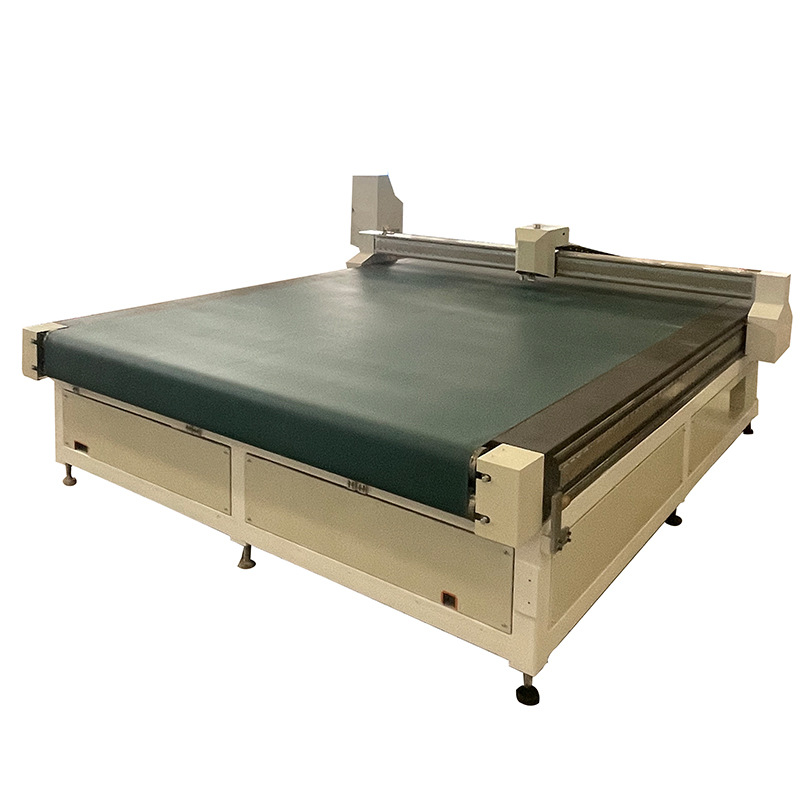 Полностью автоматическая CNC машина для резки ультратонкого стекла большого формата