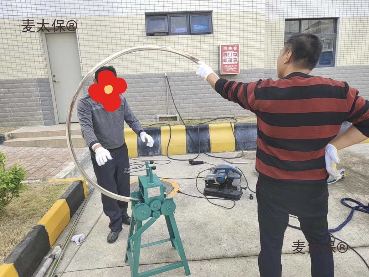 Manual Pipe Bending Machine for Bending Round and Arc Pipes, Stainless Steel Round and Square Pipe Rounding and Arc Rolling Tool, Metabo