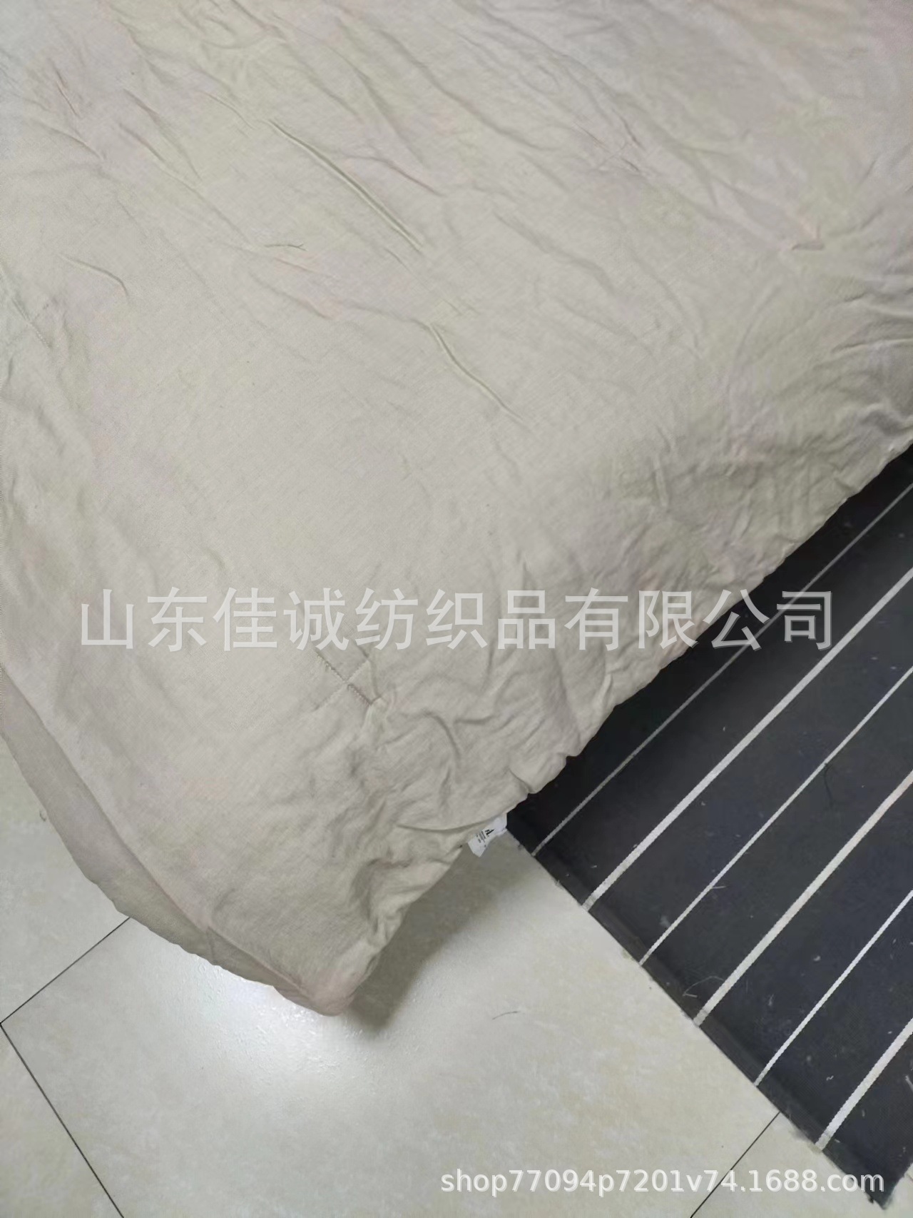 100% Hemp/flax liner filler 55% soybean fiber 45% feather silk size 200*230 price negotiable