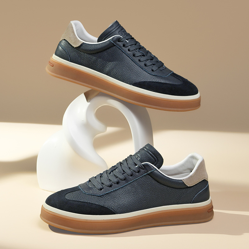 Men's casual sneaker 2024 new thick-soled small white shoes versatile training shoes tennis shoes leather skate shoes