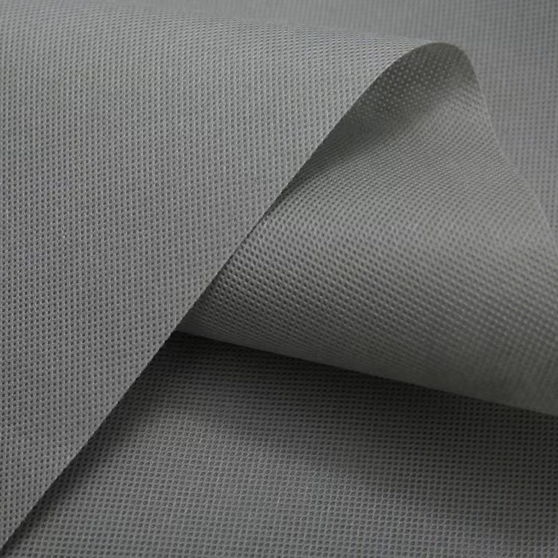 Серая нетканая ткань PP, ламинированная, светло-серая, темно-серая, бежевый гусиный узор, рулон, для упаковки домашних животных