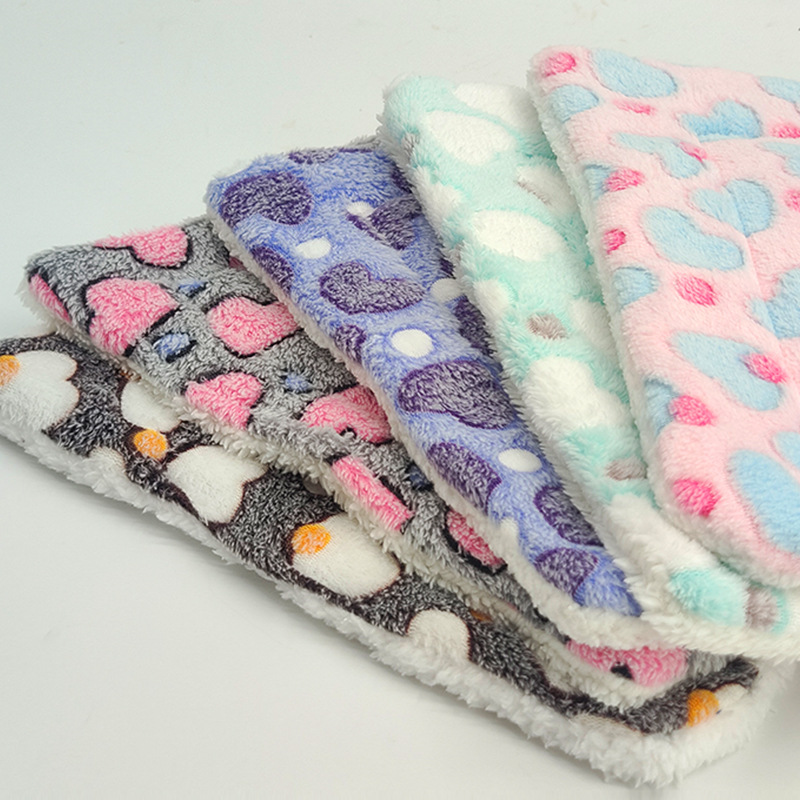 Pet Lamb Fleece Cotton Pad Cotton Nest Rabbit Totoro Hamster Dutch Pig Thickened Warm Nest Hamster Mat