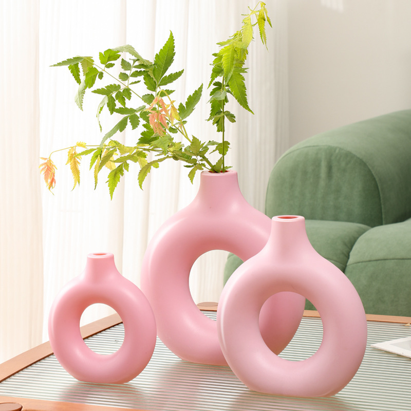Donut Plastic Vase Creative Living Room Decorations Simple Ornaments Cross-border Explosive Imitation Ceramic Flower-arranging Bottle
