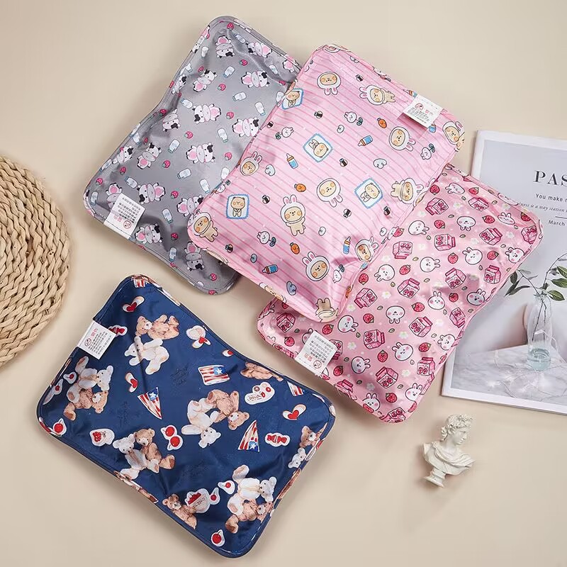 Spot charging hot water bag mercerized cloth warm water bag New explosion-proof hand warmer foreign trade European gauge round insert manufacturers wholesale