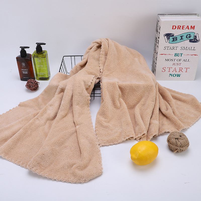 High-Density Coral Fleece Bath Towel, Adult Thickened 70*140cm Trimmed Edge Bath Towel, Home Bath Towel, Wrap Towel, Absorbent Bath Towel