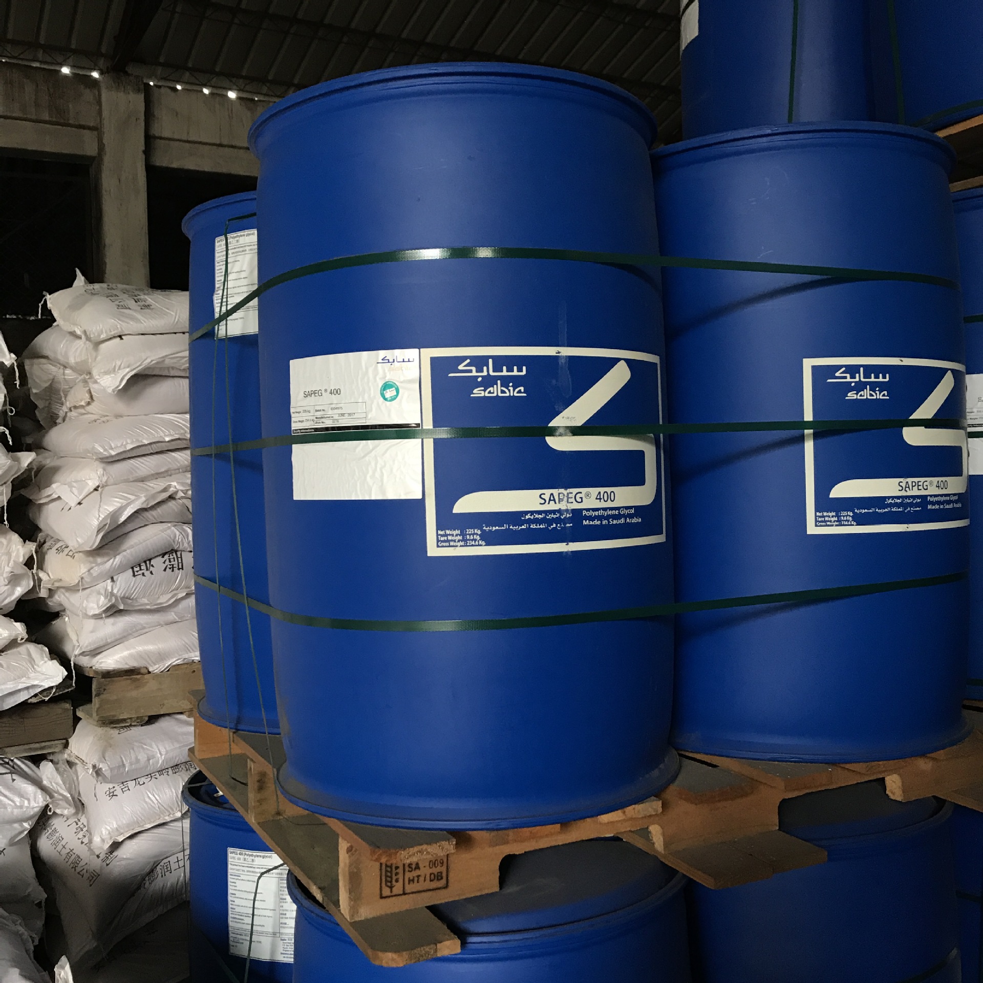 Polyethylene Glycol Full Range Peg400 Moisturizer Industrial Grade Lubricant Emulsifier Saudi Dow Fragrance High Purity