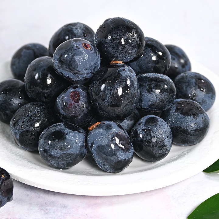 [Direct Delivery from the Place of Origin] Summer Black Grapes Are Freshly Picked in Season, Sweet and Sour, Non-Kaffeng Grapes Are Shipped in One Piece