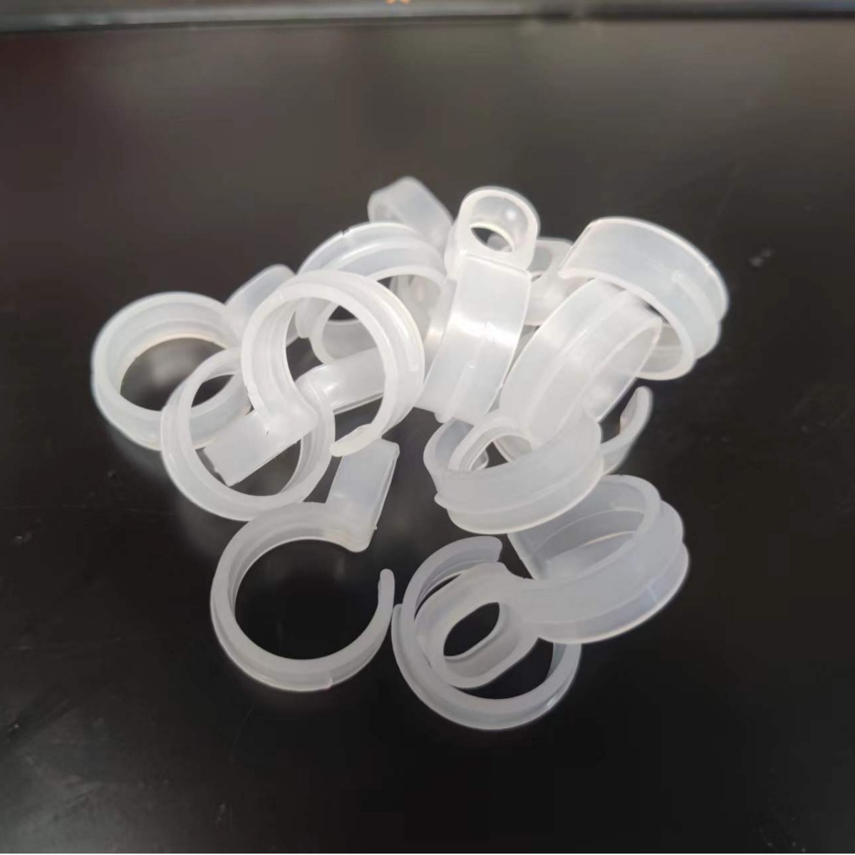 X-type drying rack accessories factory direct folding drying rack plastic accessories floor drying rack accessories