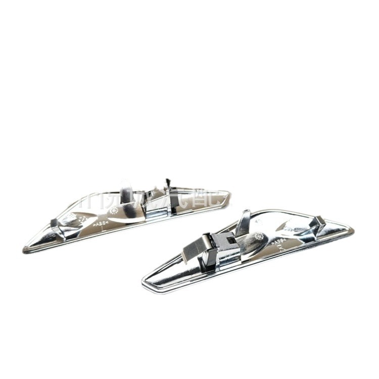 Suitable for BMW X3 X4 front fender decorative strip bright strip electroplating plate 51117338569 51117338570