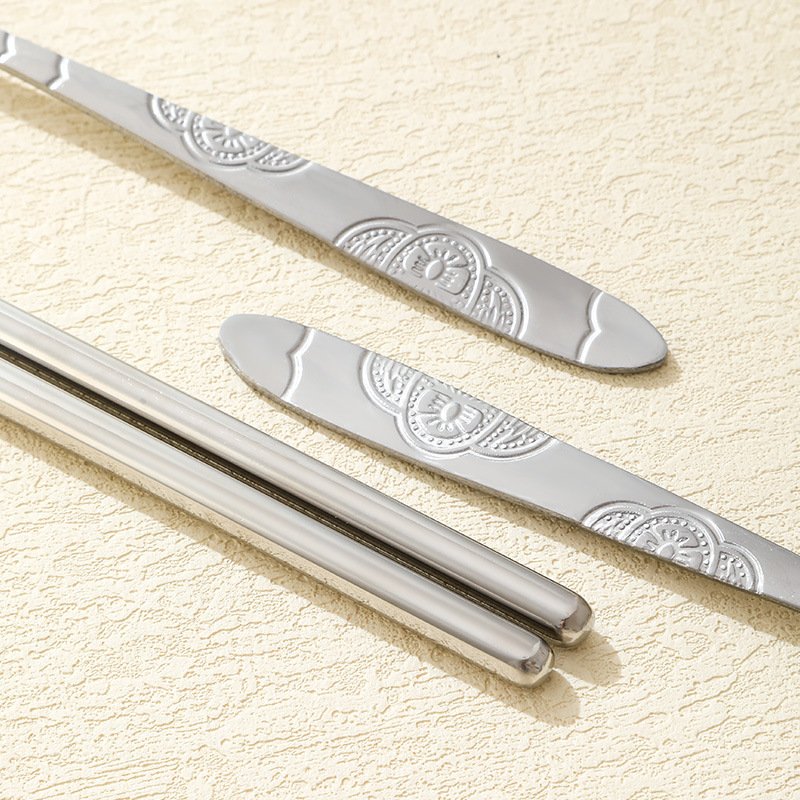 Stainless Steel Tableware Half Flower suit Lunch Box Tableware Pattern Spoon Fork Chopsticks Three-piece Activity Gift