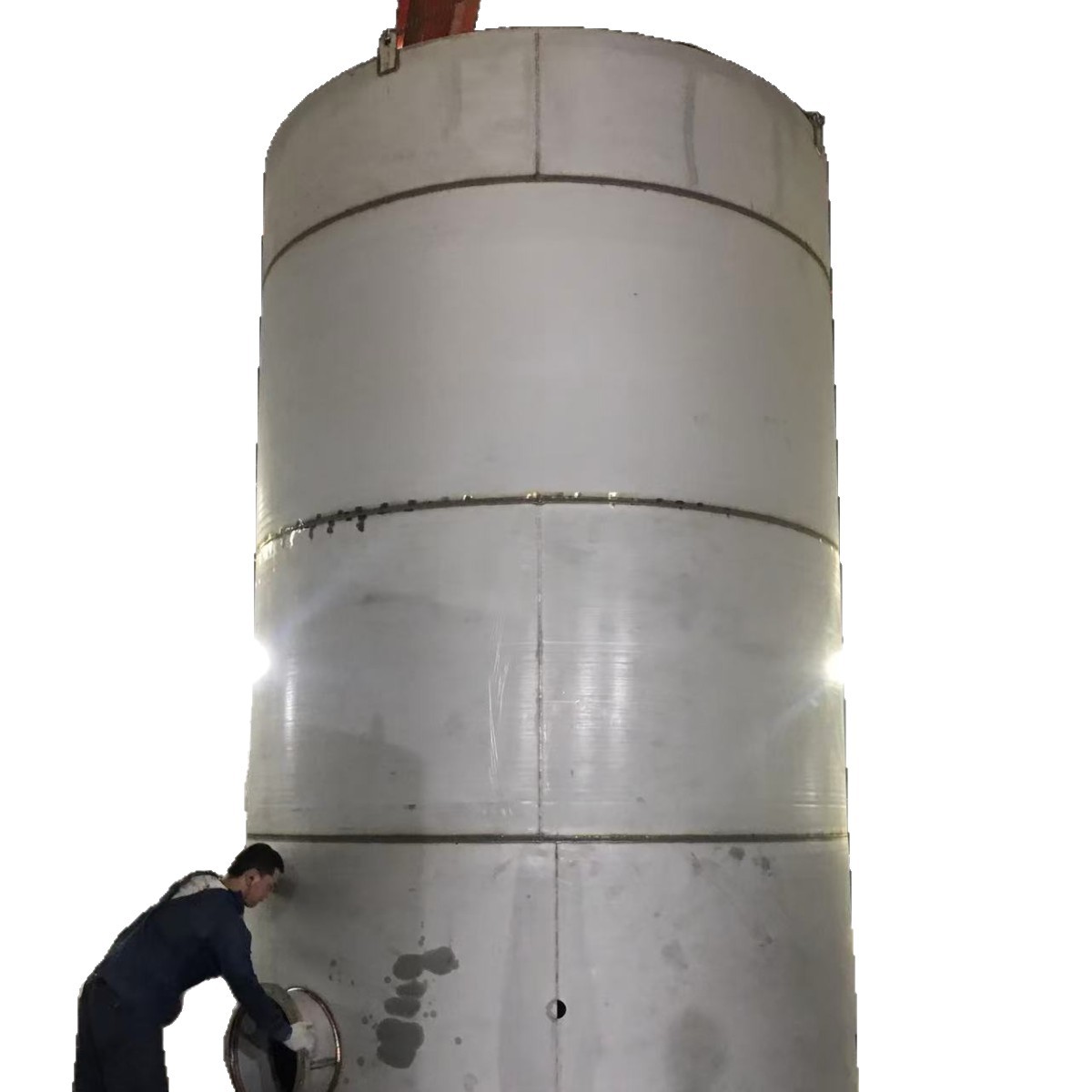 Chengdu Manufacturer Customizes Stainless Steel Large Vertical and Horizontal Storage Tanks, Food-Grade Fermentation Tanks, Wine Storage Tanks, and Oil Storage Tanks