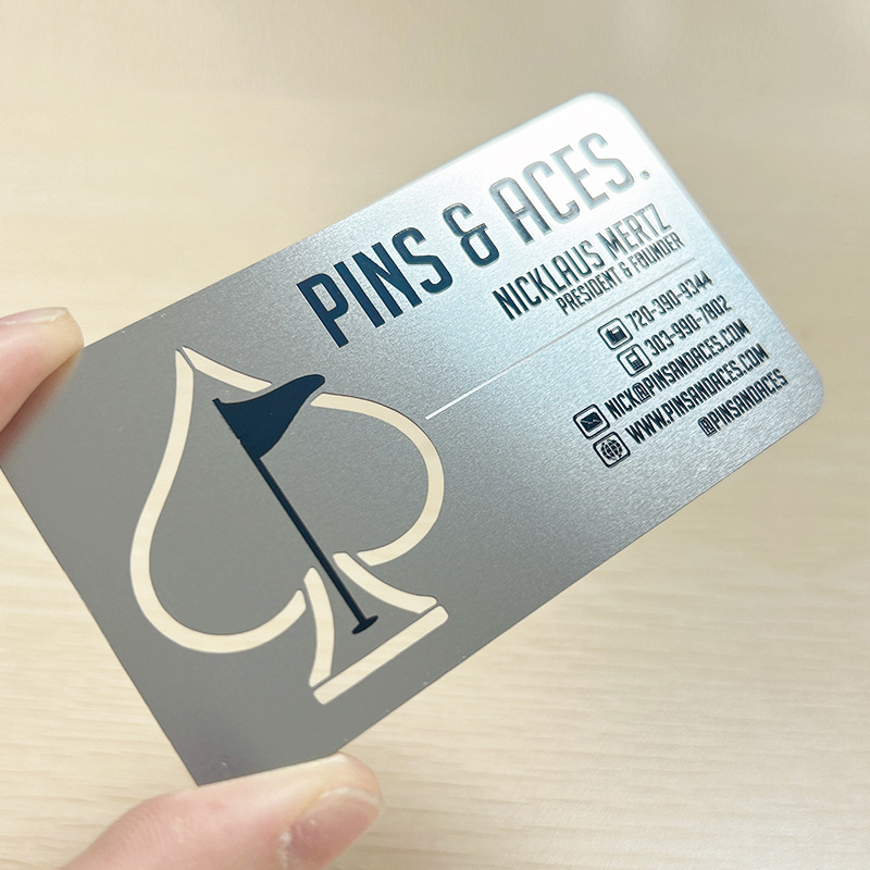 Визитная карточка из нержавеющей стали, серебряная карточка, карточка для сотрудников, гостиничная карточка, металлический значок, вырезка логотипа по чертежу