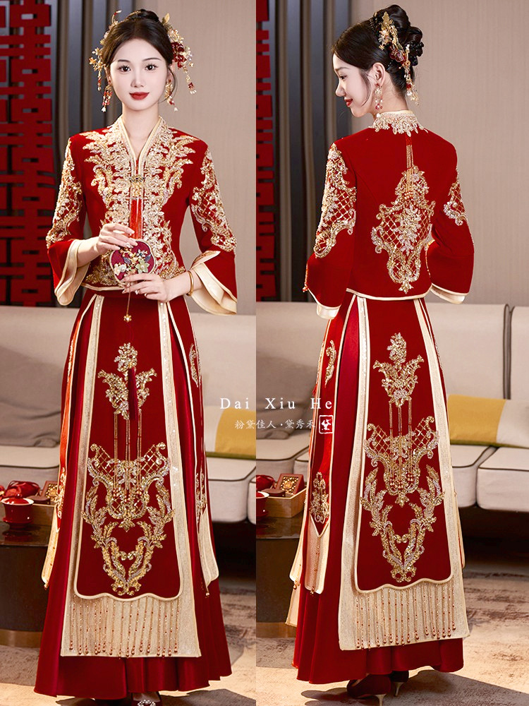 Small Velvet V-neck Xiuhe Dress Bride 2024 New Low Collar Wedding Dress Toasting Dress Chinese Style Wedding Dress