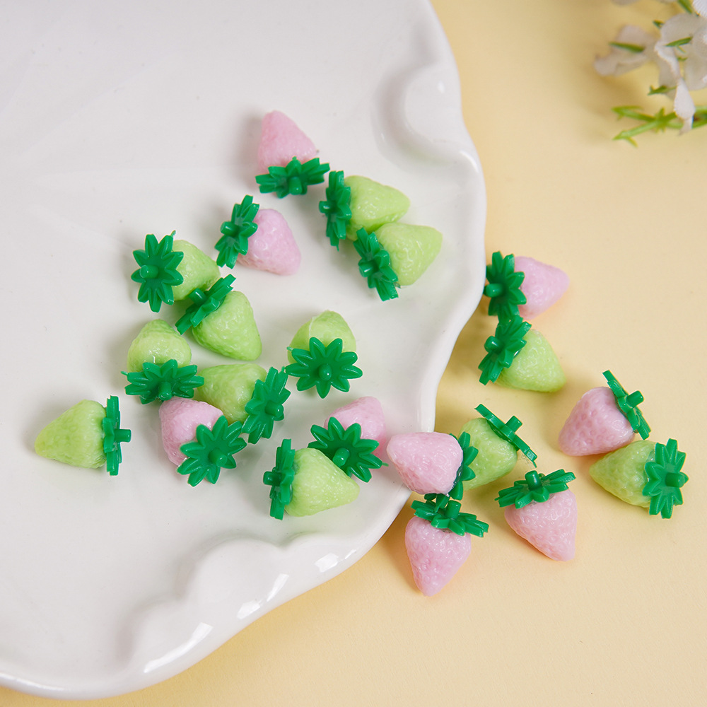 Miniature Food Toy Artificial Mini Strawberry DIY Dessert Cake Small Fruit Decoration Accessories Doll House Model Ornaments