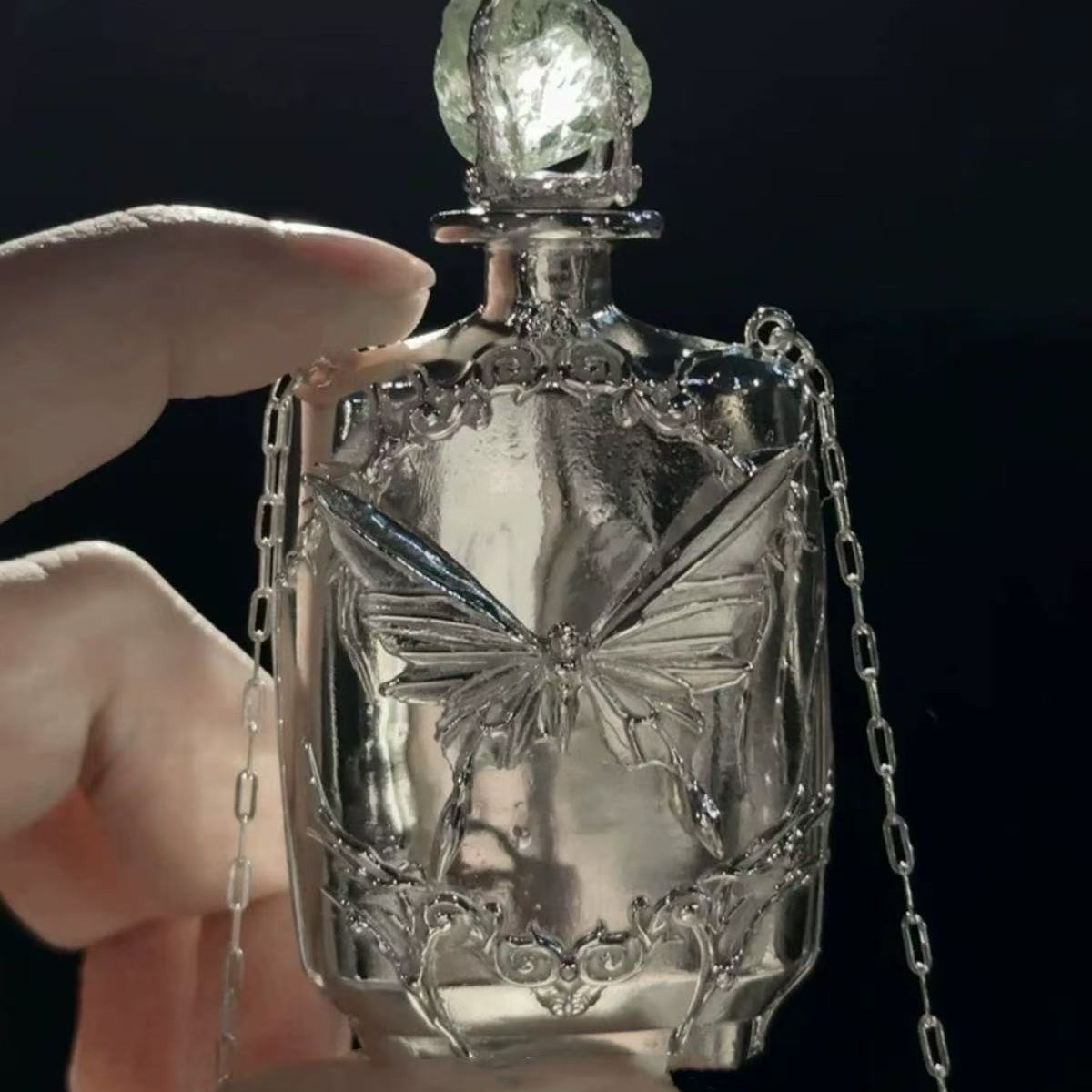 "Butterfly Tears" Aquarius Wine Pot Tears Perfum Bottle Necklace Liquid Hand-made