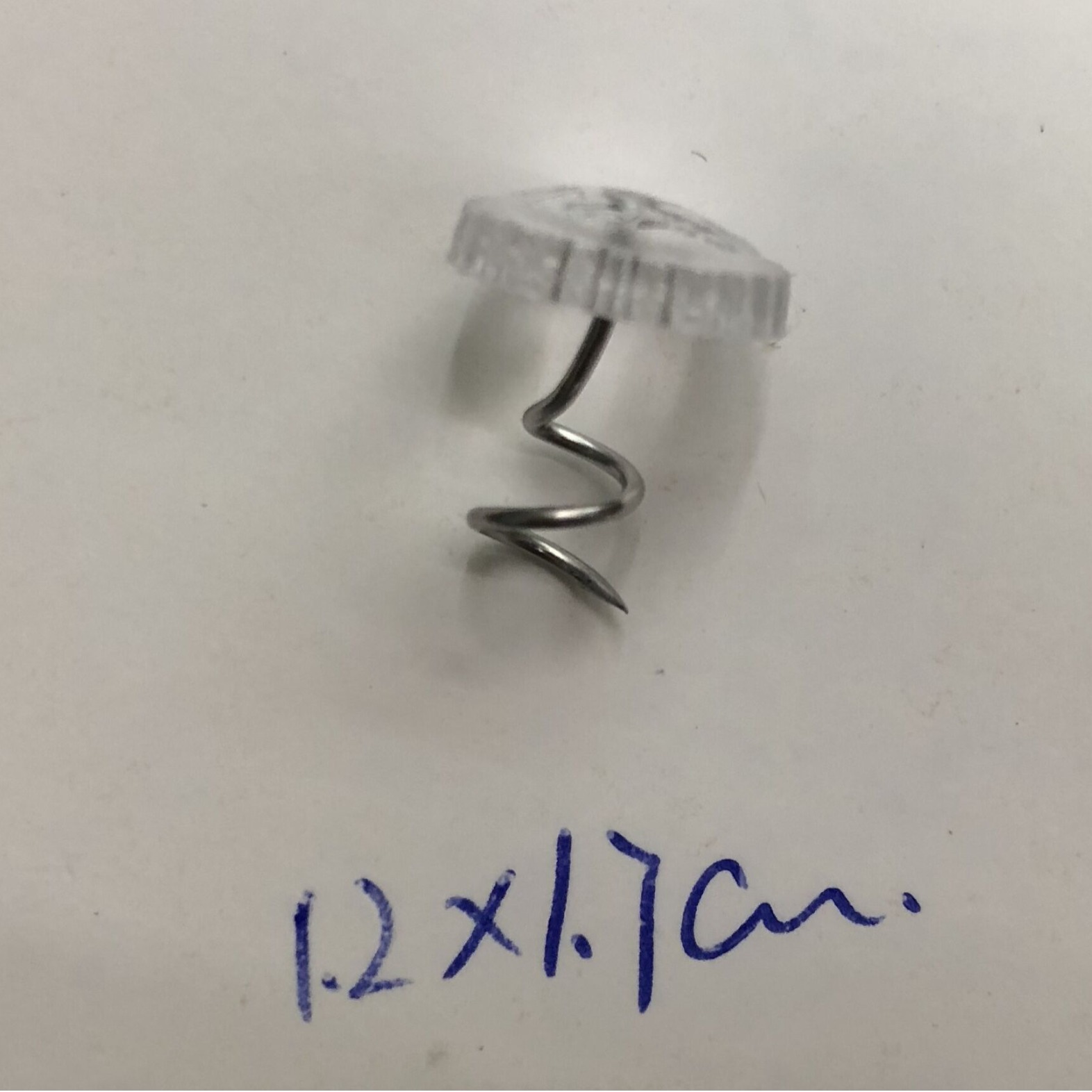 New stainless steel enlarged thickened autumn and winter twist nail Sofa Carpet bed sheet fixed quilt fixed net red