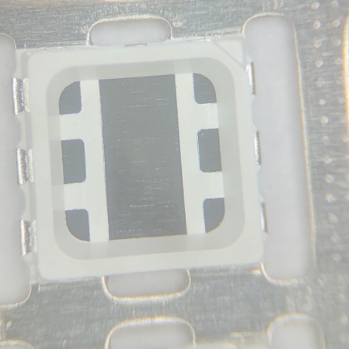 Фабрика кронштейнов LED в Дунгуане прямые поставки 3030RGB медные PCT кронштейны