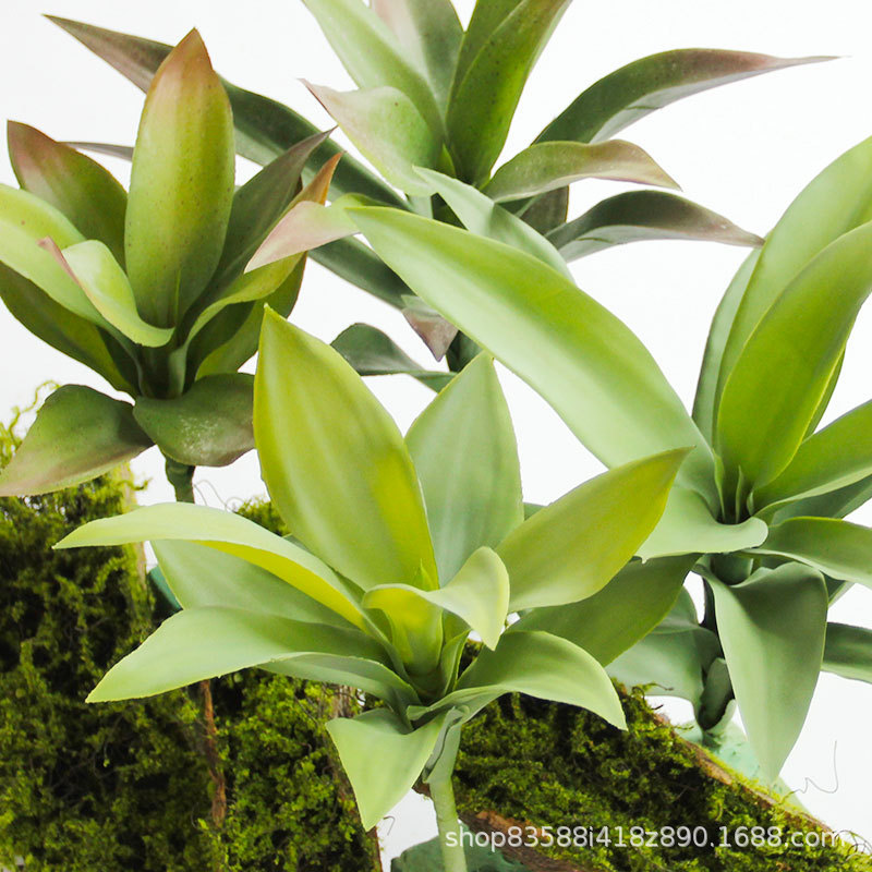 Simulation of soft glue grass leaves spring and autumn color shopping mall shop window soft ground scenery display green plant decoration