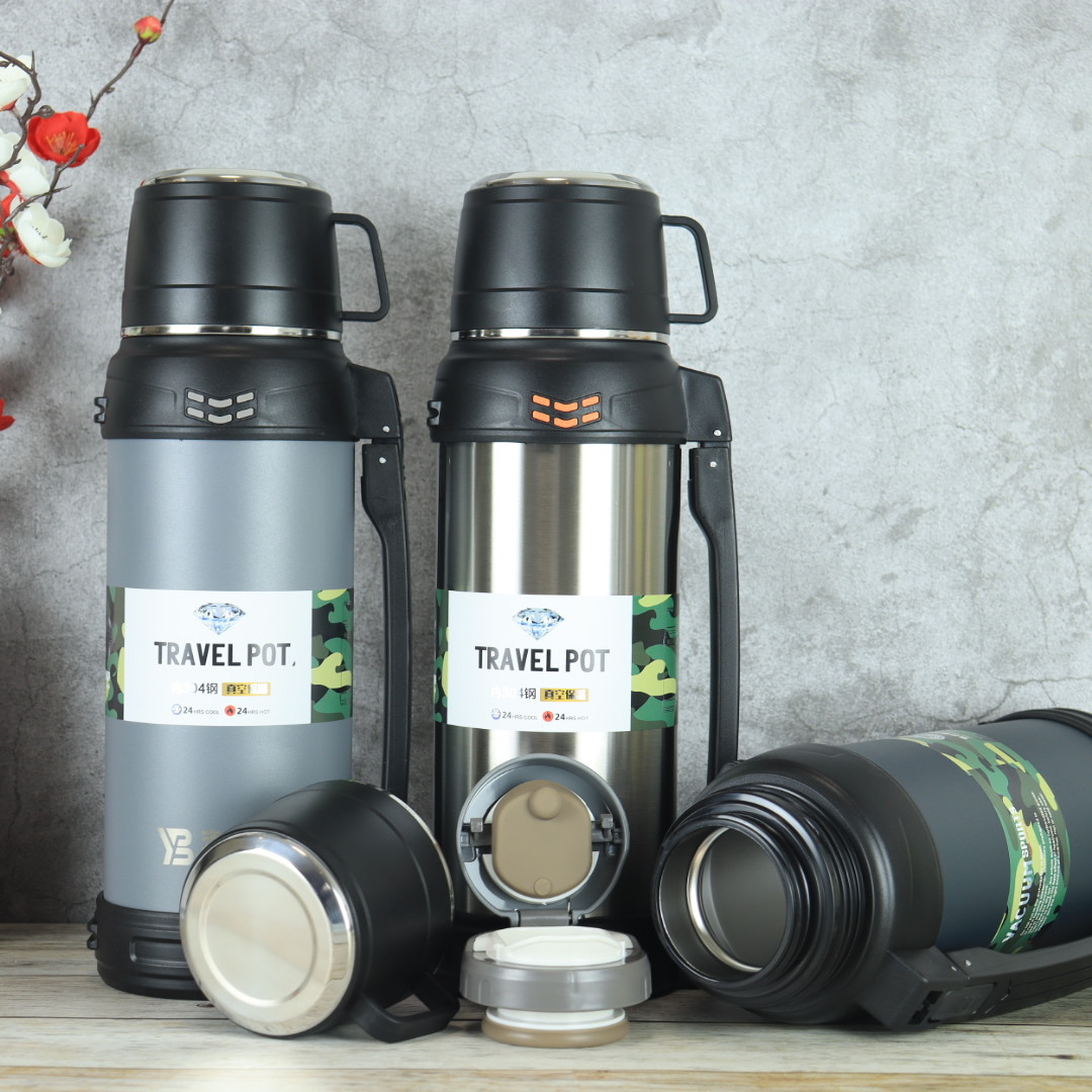 Travel Pot 2000ml Thermos Pot Large Capacity Thermos 304 Stainless Steel Portable Outdoor Travel Pot Kettle