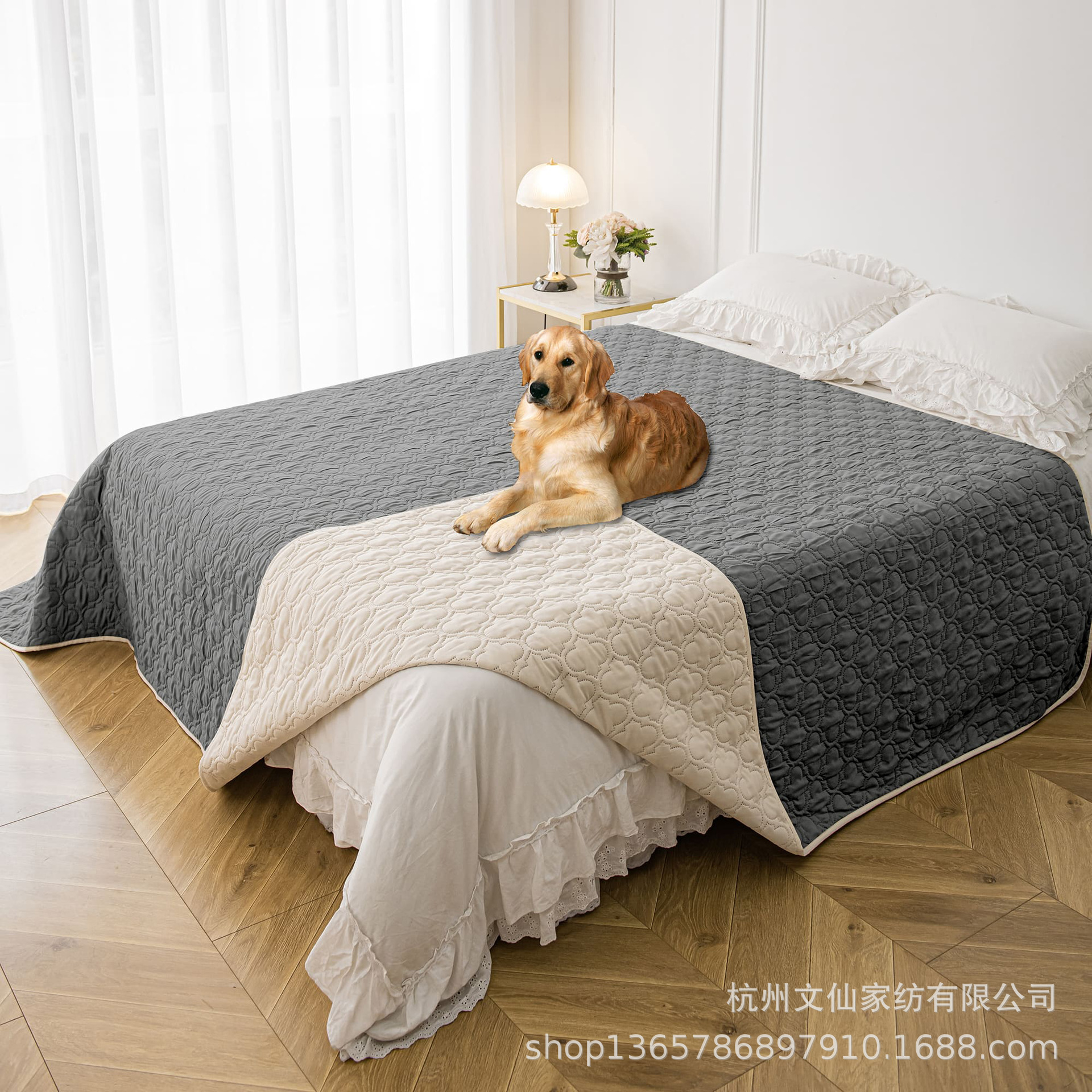 Cross-border Amazon Ultrasonic Quilted High-end Four Seasons Universal Sofa Cushion Waterproof Non-slip Pet Sofa Bed Sofa