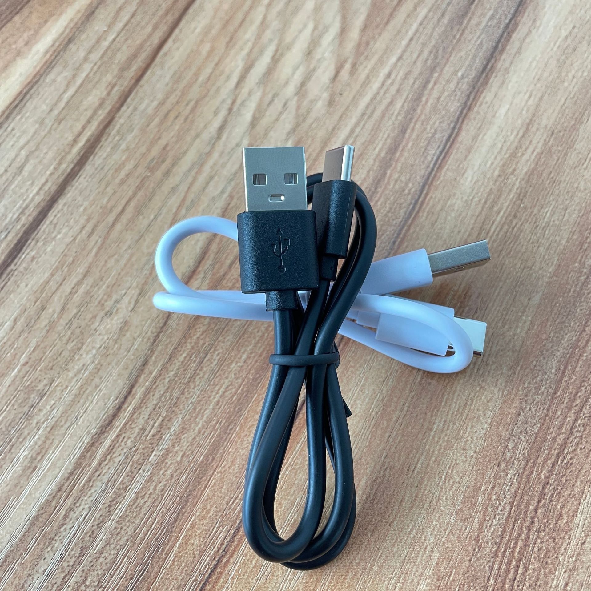 Type-C Charging Cable Is Suitable for Huawei Mobile Phone Type-C Fast Charging Data Cable USB Bluetooth Headset Charging Cable