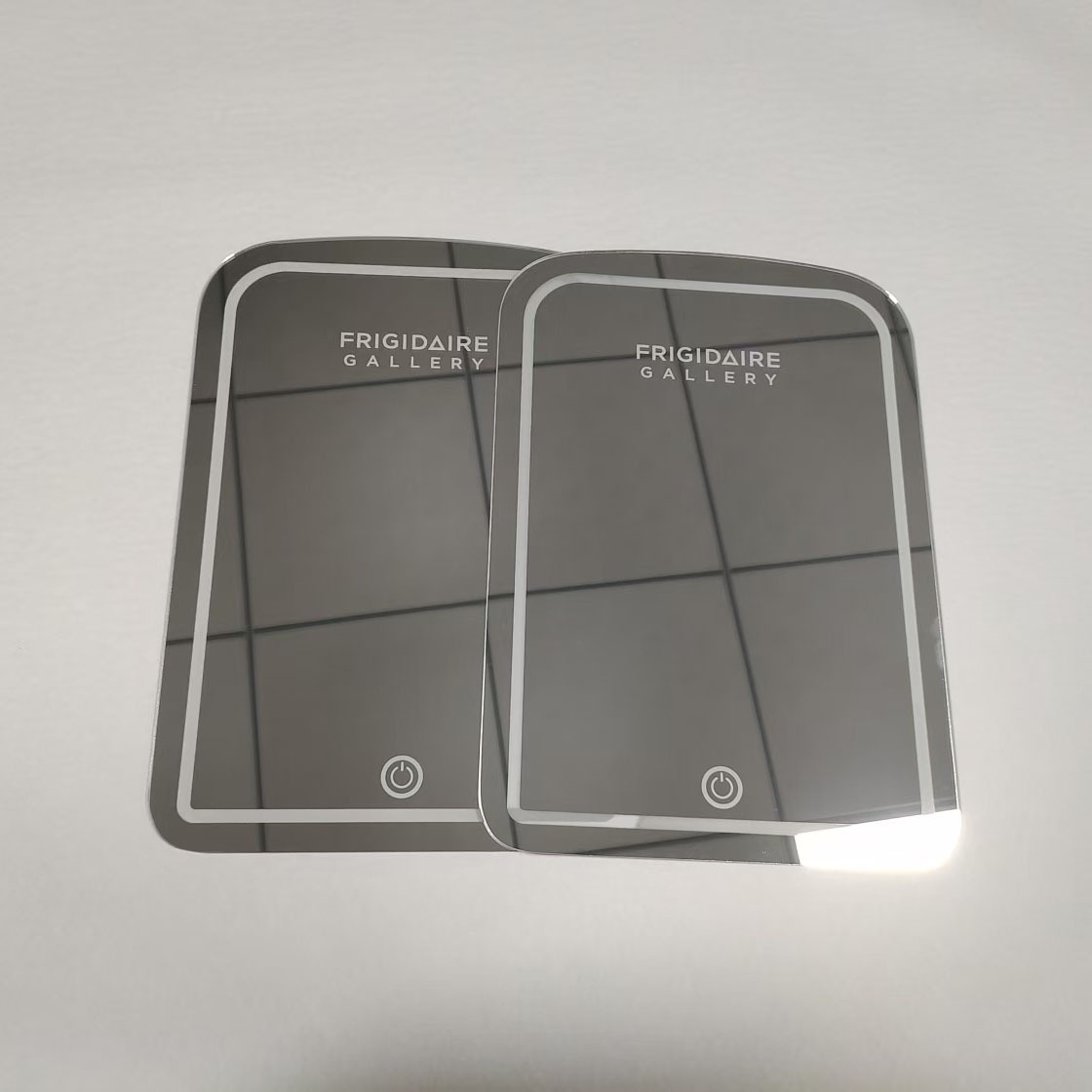 Customized Home Bathroom Led Smart Light Glass Lens Bedroom Dressing Table Makeup Table Lighted Mirror Led Lighted Mirror