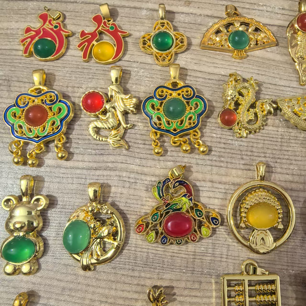 Кулон из халцедона и агата, кулон Будды Гуаньинь с инкрустацией халцедона, древний метод, кулон с золотой инкрустацией 925, прямая поставка