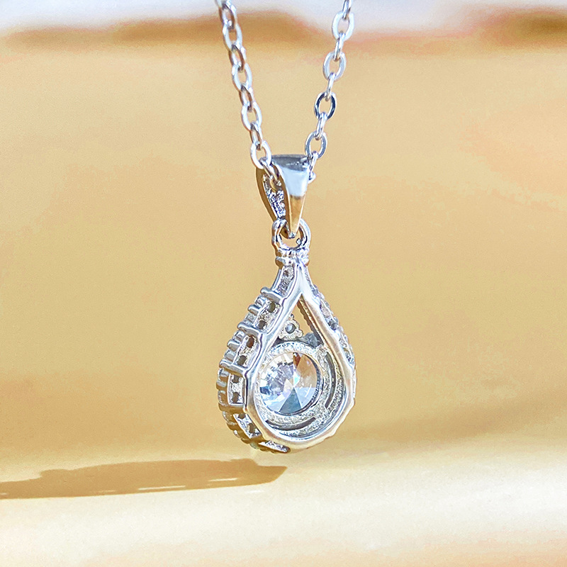 S925 Sterling Silver Necklace Mosan Diamond Necklace Water Drop Pendant Clavicle Chain Seiko Advanced Light Luxury Live Factory Wholesale