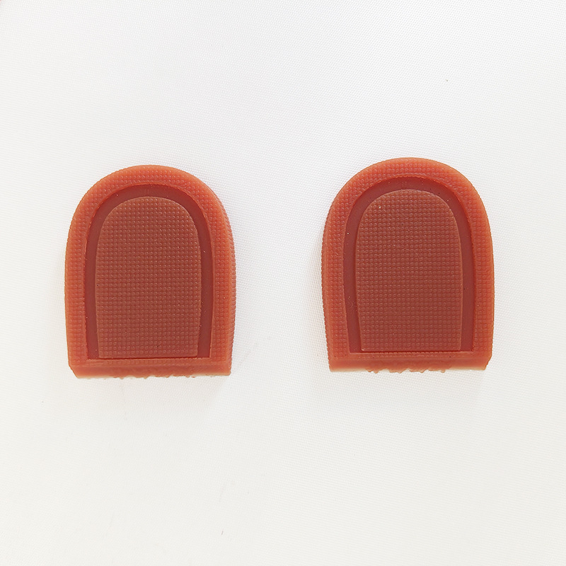 Qingdao Dance Shoes with Injection-Molded Soles, Forefoot and Heel Made of Large Transparent Rubber Leather, Customizable and Available for Wholesale