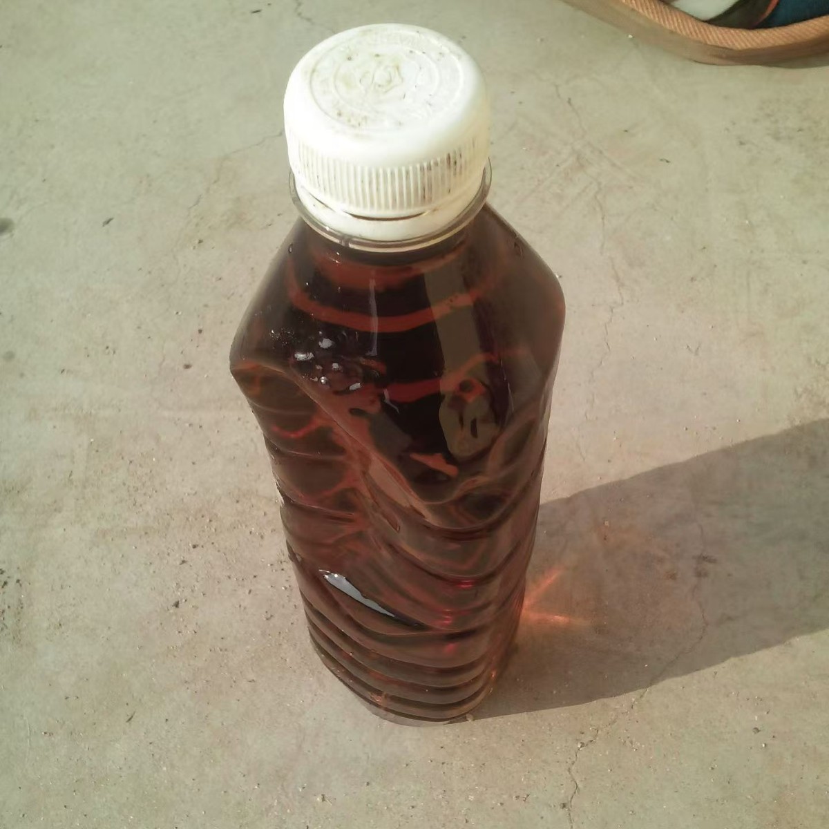 Directly Extracted Oil from Animal and Vegetable Oil Residues, Pressed White Clay Oil, Lubricating Oil Raw Materials, Food-Grade Grease
