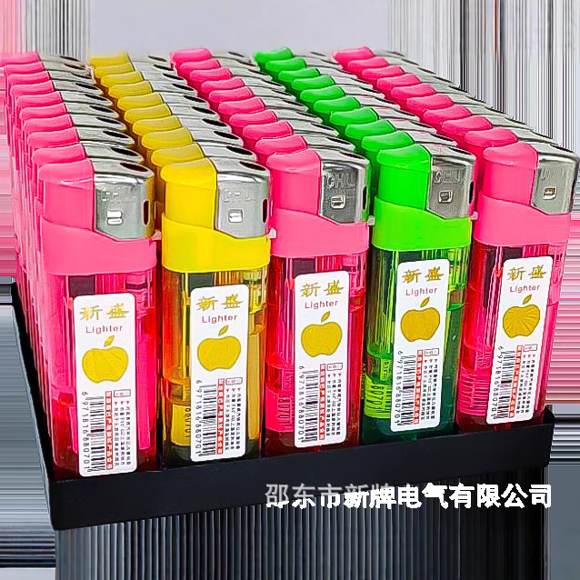 Поставки производителя, зажигалка 818, прозрачная одноразовая зажигалка с открытым пламенем, регулируемым огнем, традиционный цвет, газ видимый