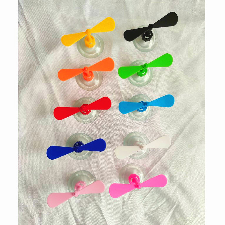 Personalized electric car motorcycle helmet bamboo dragonfly suction cup decoration Harley helmet safety helmet rotatable windmill