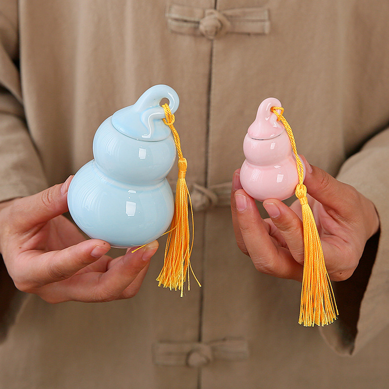 Mini Ceramic Tea Jar Sealed Portable small size Gourd Jar Licorice Yunnan Xizang Medicine Bottle Fragrant Powder Pills Storage Jar