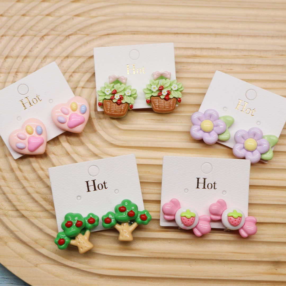 Girls Cute Cartoon No Ear Holes Pain-proof Ear Clips Girls Candy Flowers Apple Tree Resin Fake Earrings Stud Earrings