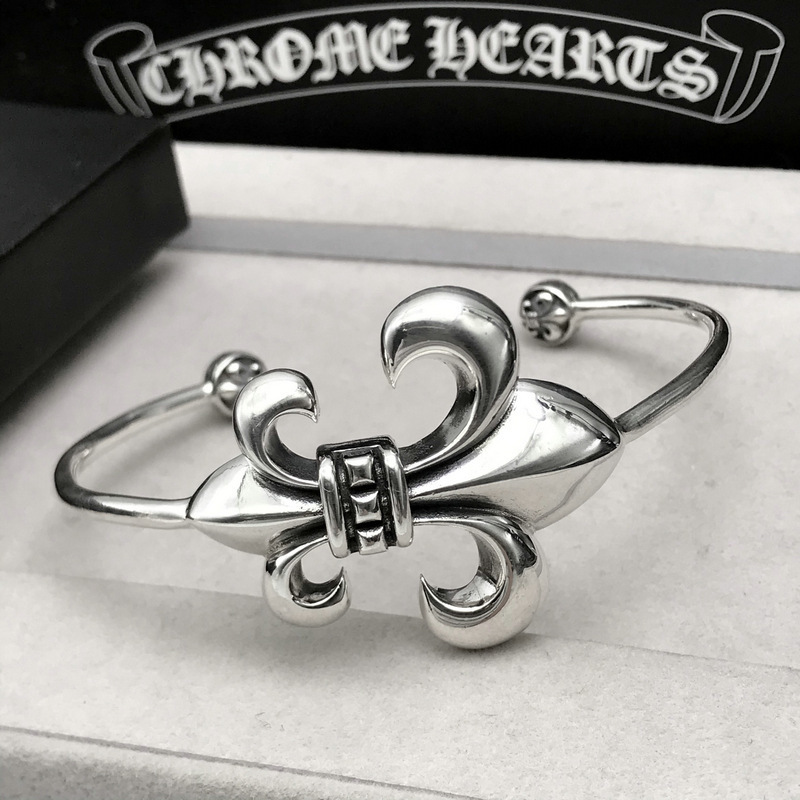 European and American Fashion 925 Sterling Silver Personalized Retro Thai Silver Bracelet Punk Cross Ship Anchor Open Bracelet for Men and Women