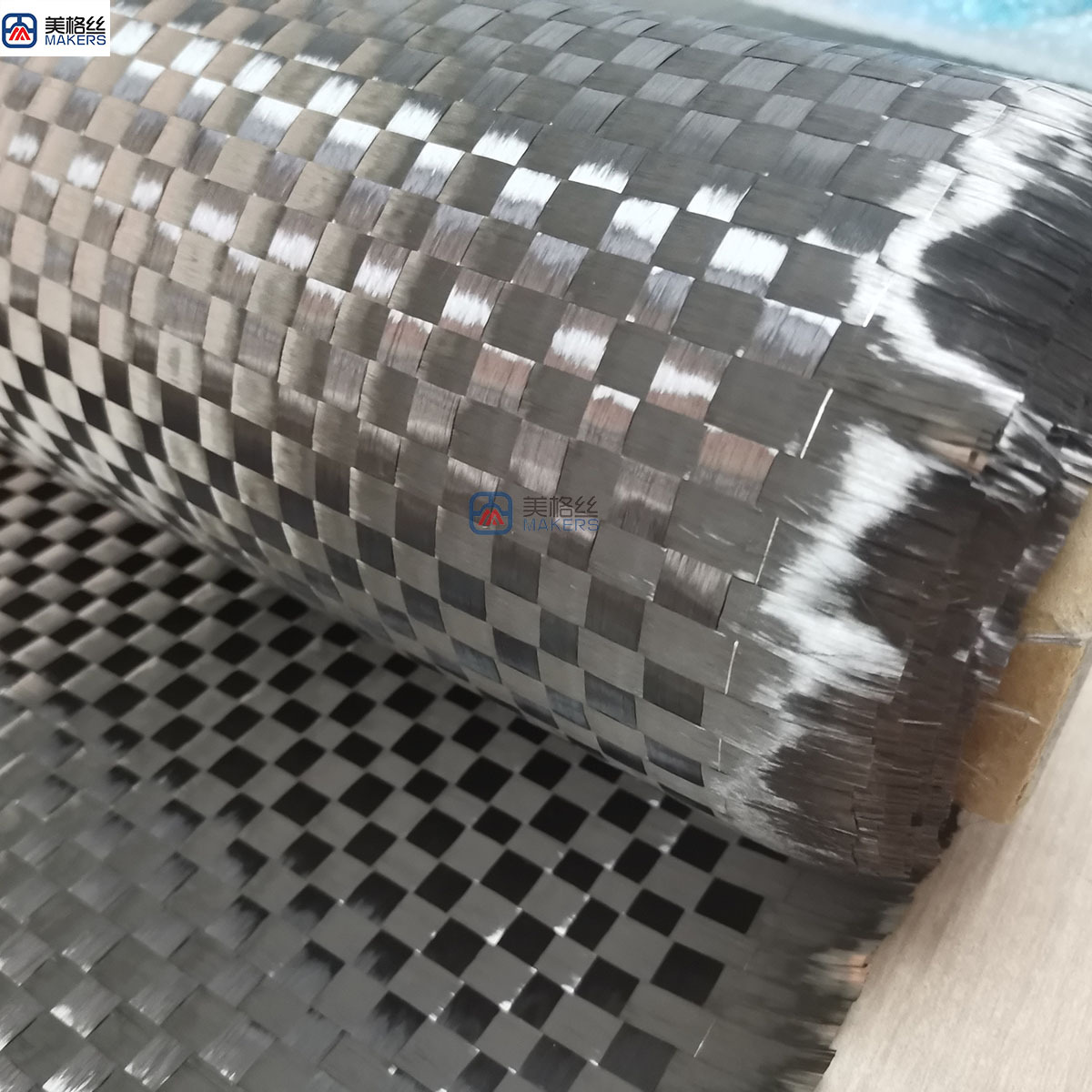 12K 160Gsm 10*10mm Carbon Fiber Expanded Weave Grid Fabric Carbon Cloth Carbon Fiber Dry Fabric Pre-Impregnated