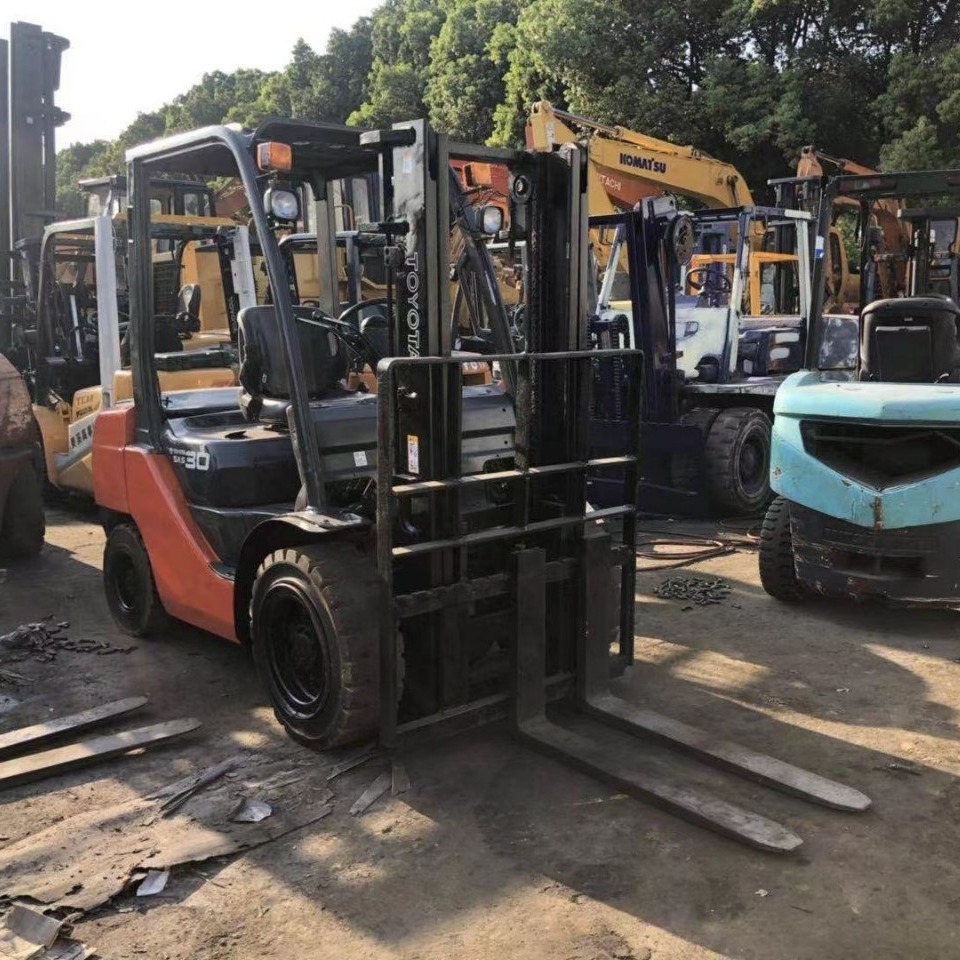 Supply of Second-Hand New Toyota 8F Forklift Second-Hand 3-Ton Forklift Japanese Forklift