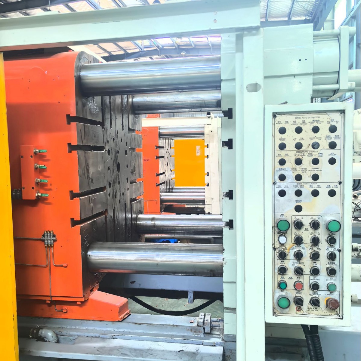 Transfer of Yizumi 650Th Aluminum Die-Casting Machine, Lijin Haitian Toshiba Toyo Cold Chamber Aluminum Alloy Die-Casting Machine