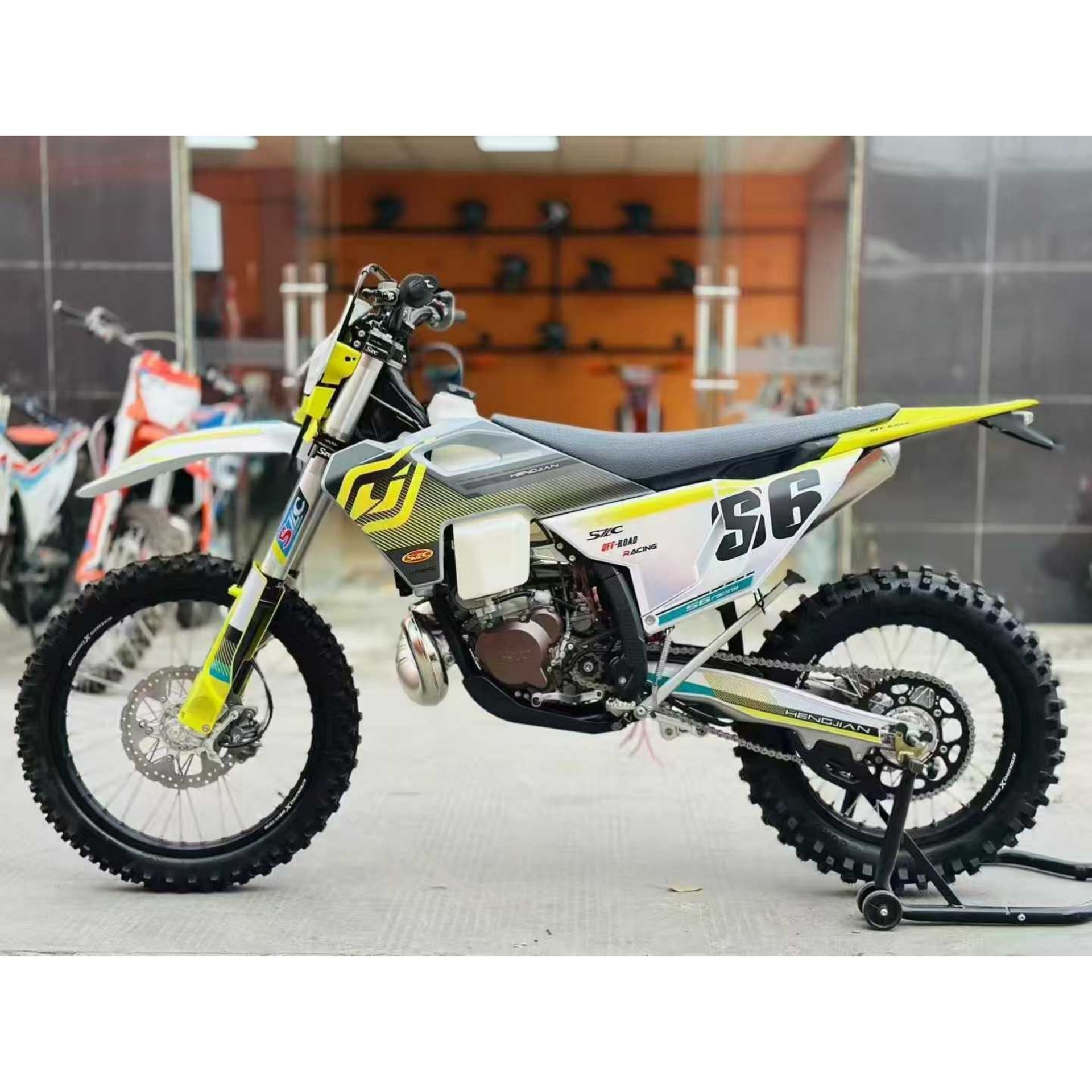 Hengjian S6 Z300 2t Two-Stroke Engine 300Cc Off-Road Motorcycle Trail Venue Off-Road Vehicle