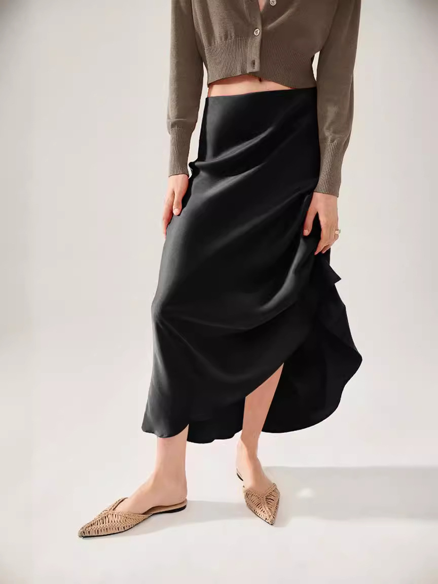 45 ° Bias-Cut Japanese Imported Triacetate Satin Maxi Skirt for Women, Autumn and Winter High-Waisted Fishtail A-Line Long Skirt