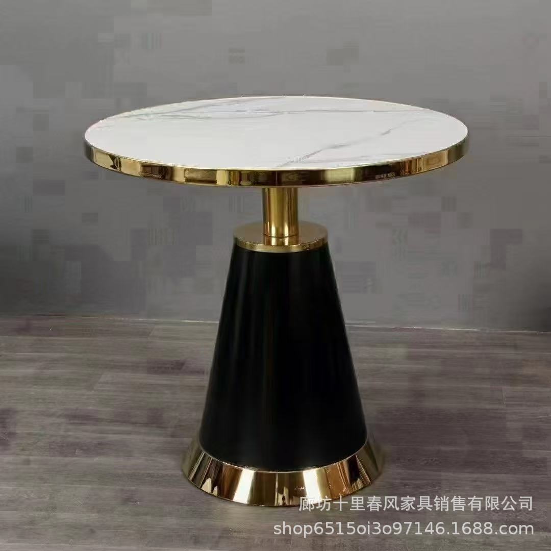 Салон красоты, зона отдыха, 4S магазин, офис продаж, прием, переговоры, диван и стол, простой стол и стулья, хороший внешний вид