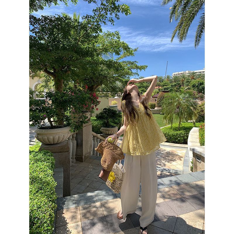 Korean New Style 2025 Summer Sweet and Beautiful Versatile Women's Lightweight V Neck Sleeveless Shirt Floral A-Hem Baby Doll Shirt