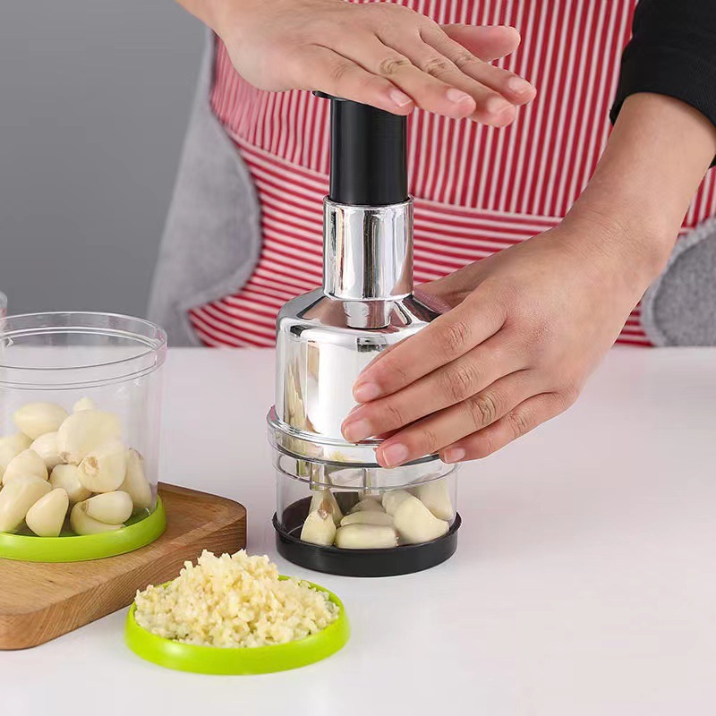 304 Stainless Steel Garlic Press Manual Garlic Crusher Chopper for Cutting Onions, Ginger, and Garlic Kitchen Tool Garlic Masher